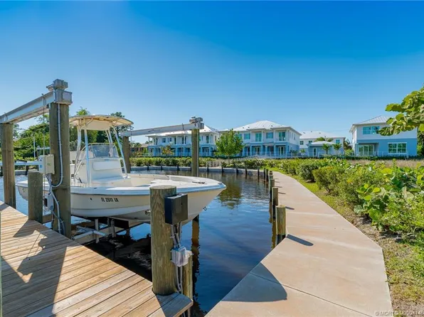 4689 SE Manatee Way, Stuart, FL 34997