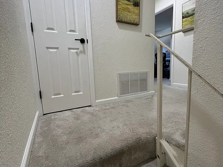 3706 Oxford Cmn — Photo 9