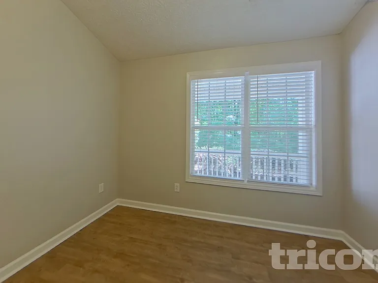 35 Crooked Creek Dr — Photo 10