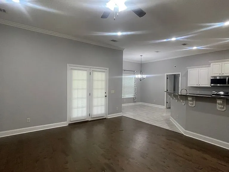 24 Port Richey Way — Photo 3