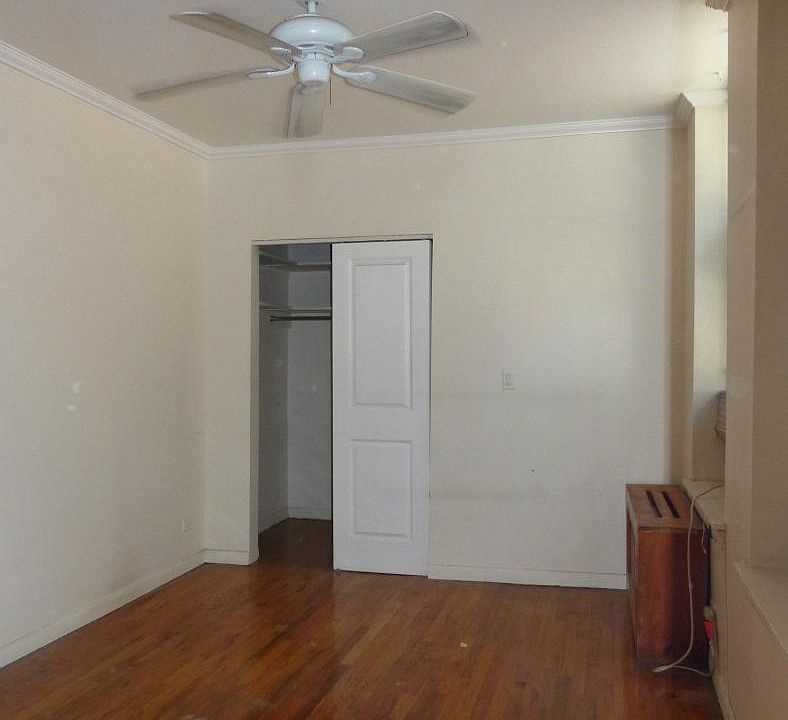 1st image of 560 W End Ave APT 1E