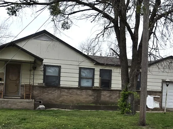 1005 Nw #E, Miami, OK 74354