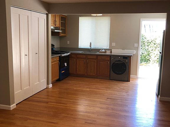 2nd image of 706 10th Ave #B