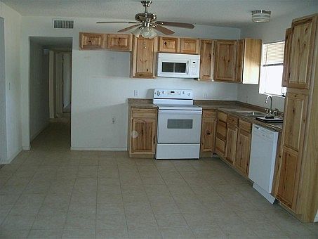 5th image of 10255 S Hamilton Dr