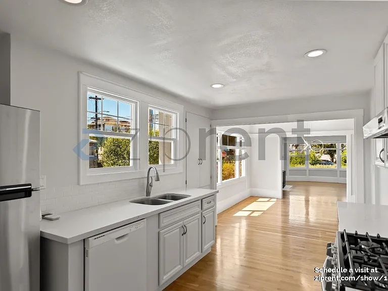 1401 Excelsior Ave — Photo 12