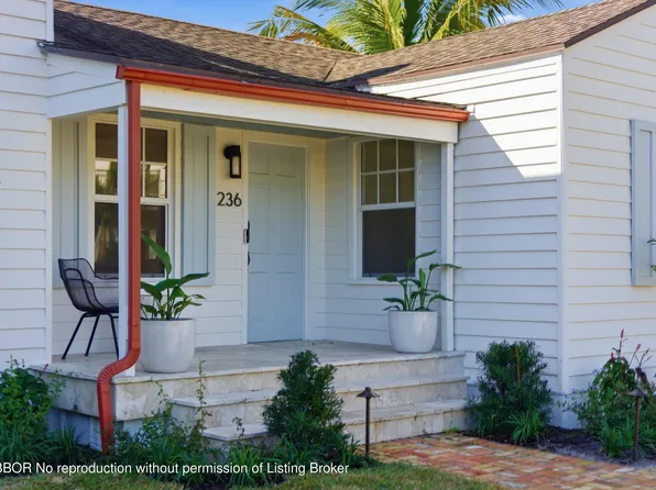 236 Greymon Dr, West Palm Beach, FL 33405