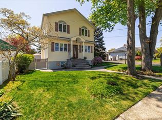 2522 5th Street, East Meadow, NY 11554