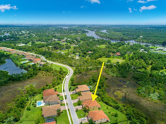 4th image of 6471 SW Key Deer Ln