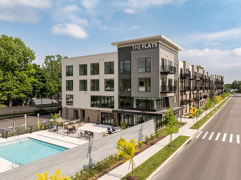Flats at Iron Ridge — Photo 25