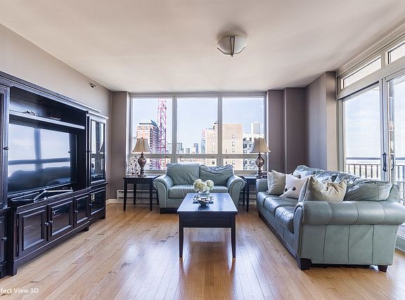 2nd image of 1111 S Wabash Ave APT 2404