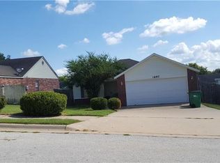 2697 Brookside St, Springdale, AR 72764