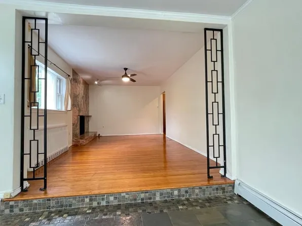 425 S 46th St APT 1, Philadelphia, PA 19143