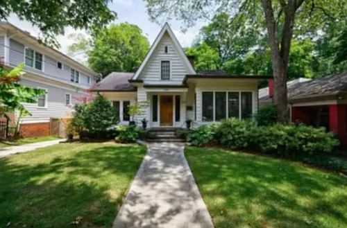 899 Charles Allen Dr NE #A Photo 1