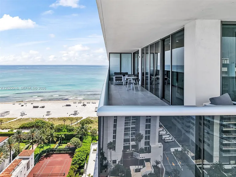 5875 Collins Ave #1807 — Photo 41