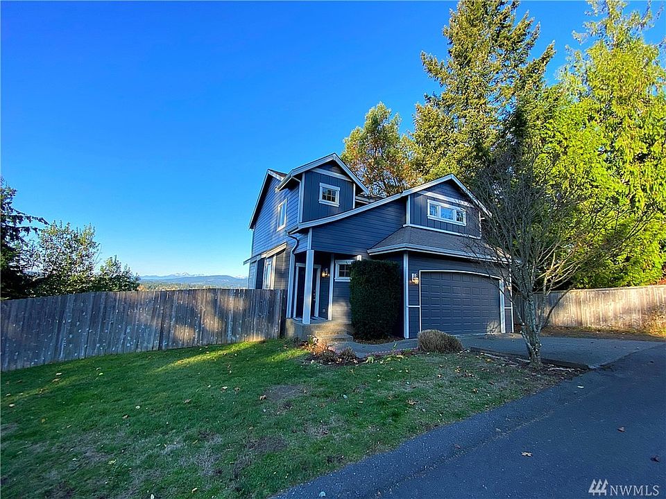 1st image of 3678 SE Lovell St