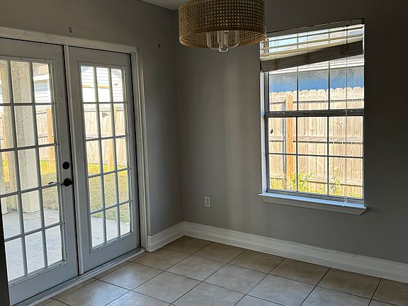 2nd image of 7112 Melissa Elaine Dr