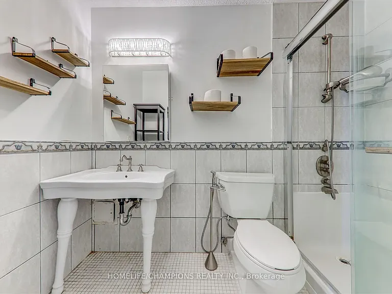 1900 Sheppard Ave E #2303 — Photo 18