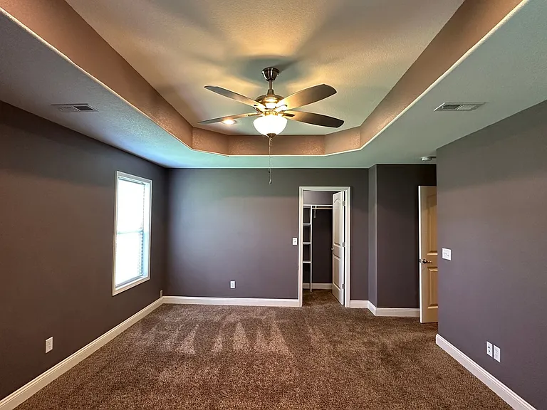 333 Lyle Curtis Cir — Photo 22