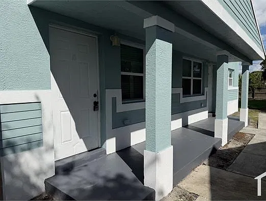 2 bed, 752 sqft, $1,900 — Photo 2