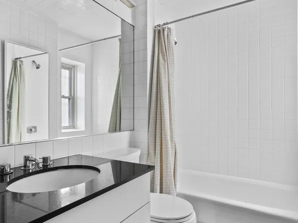 40 East 74th Street image 9 of 9