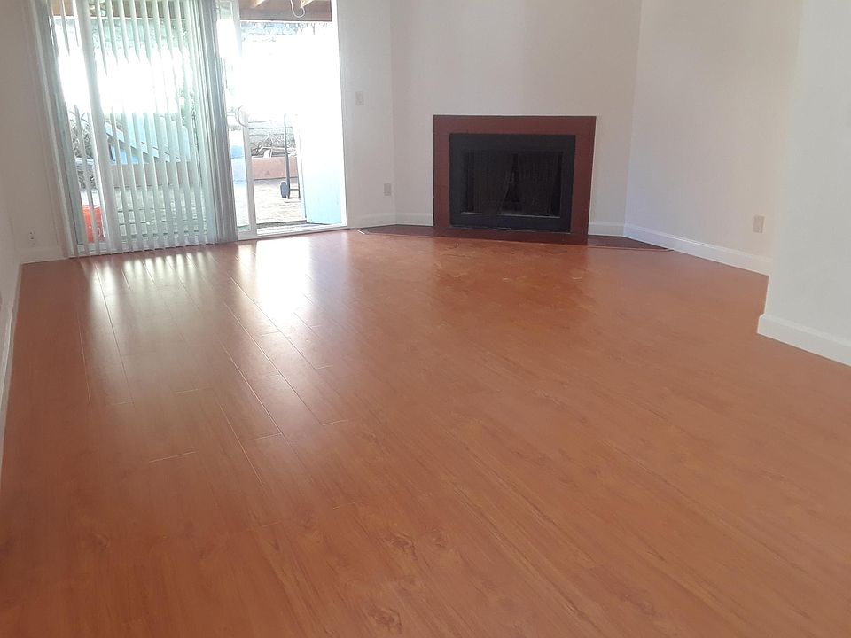 1st image of 995 Owsley Ave