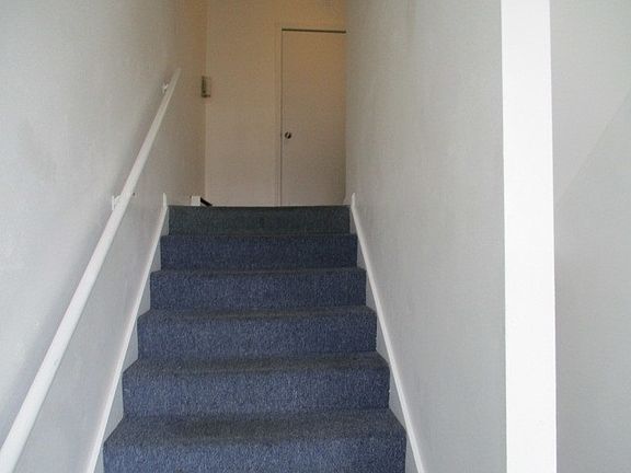 5th image of 3120 Jacqueline Dr Unit 3