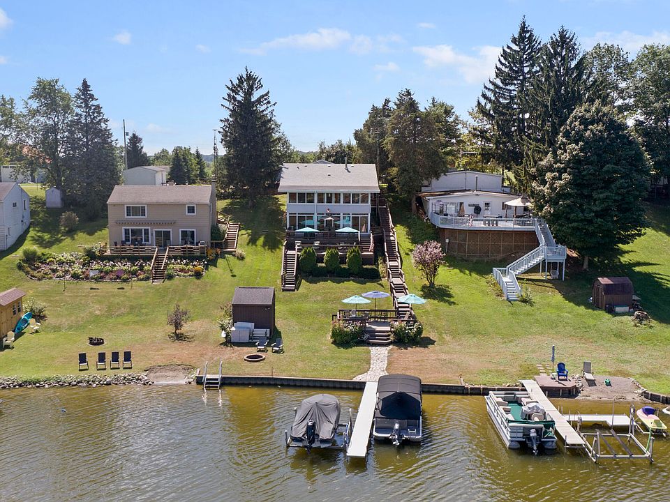 13784 Emens Dr, Hudson, MI 49247 Zillow