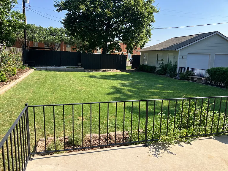 1508 Linden Dr — Photo 25