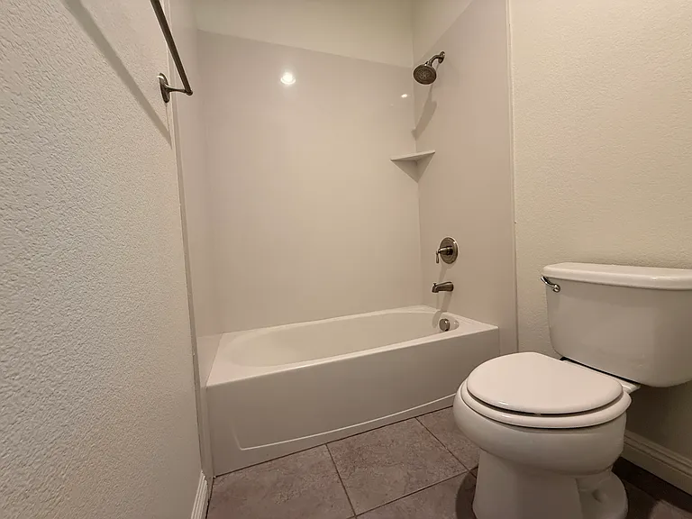 3217 Porta Cesareo Ave — Photo 15
