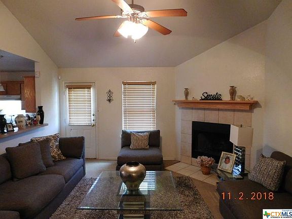 4th image of 1123 Travis Cir