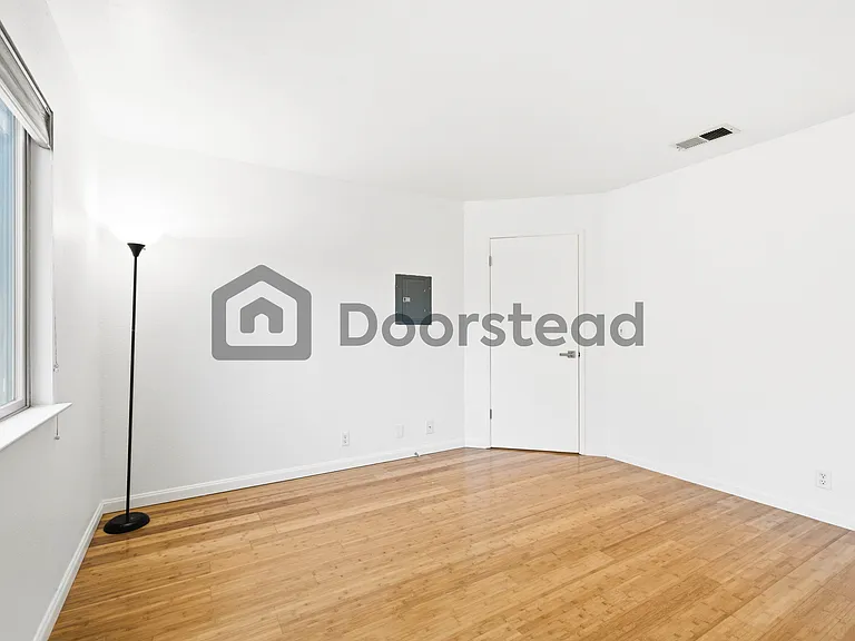 2768 Gamble Ct — Photo 9
