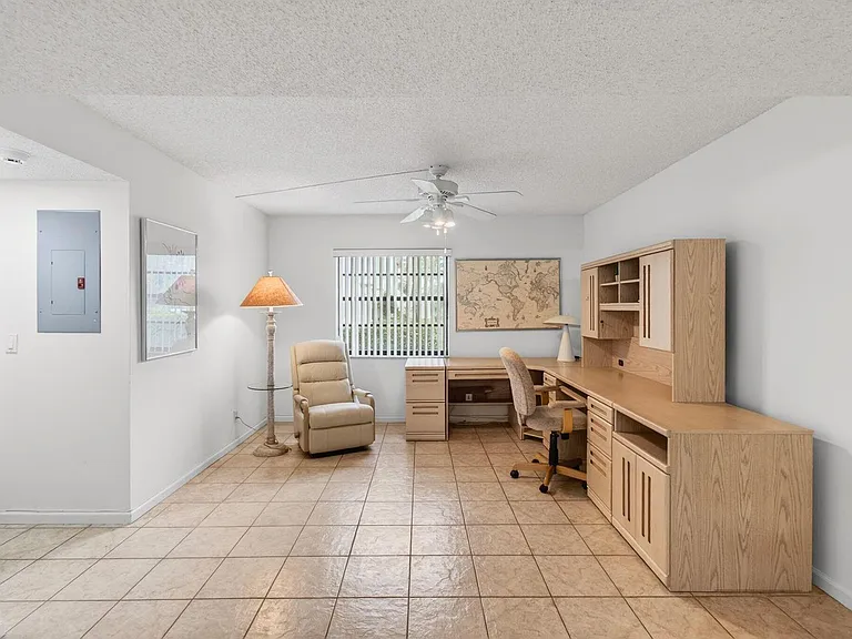 5851 Parkwalk Dr — Photo 30