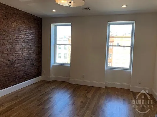 Rented by Blue Egg Realty Corp | media 7