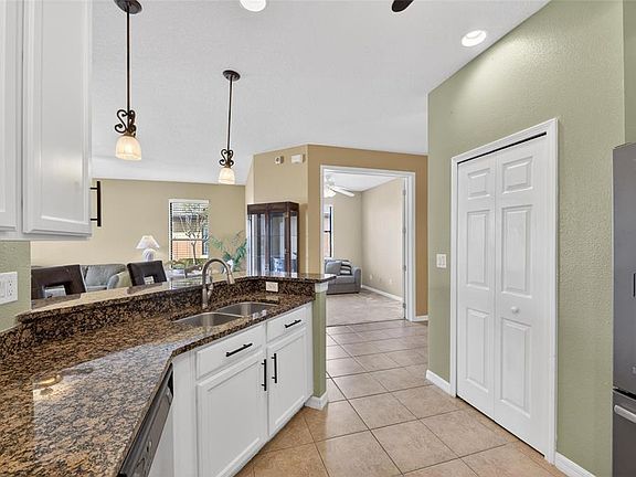 2nd image of 5667 Sunset Falls Dr