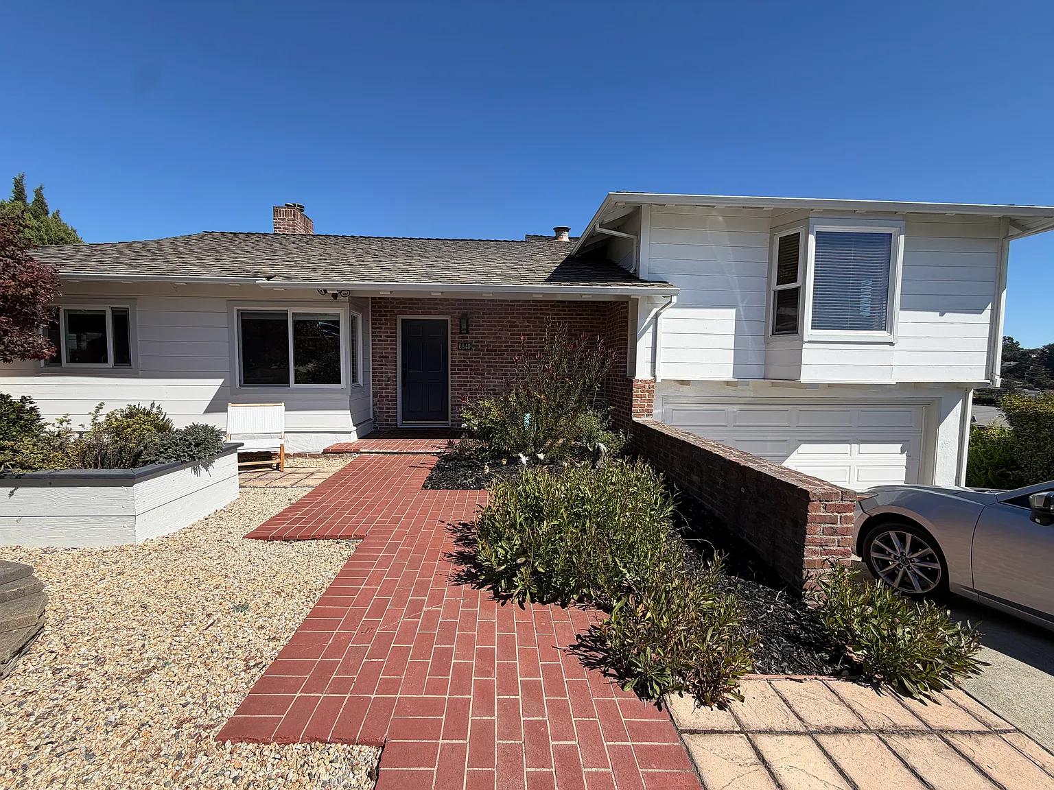 3 bed, 1611 sqft, $2,400 — Photo 4