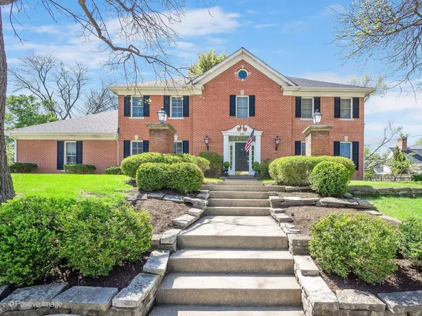 800 W 7th St, Hinsdale, IL 60521