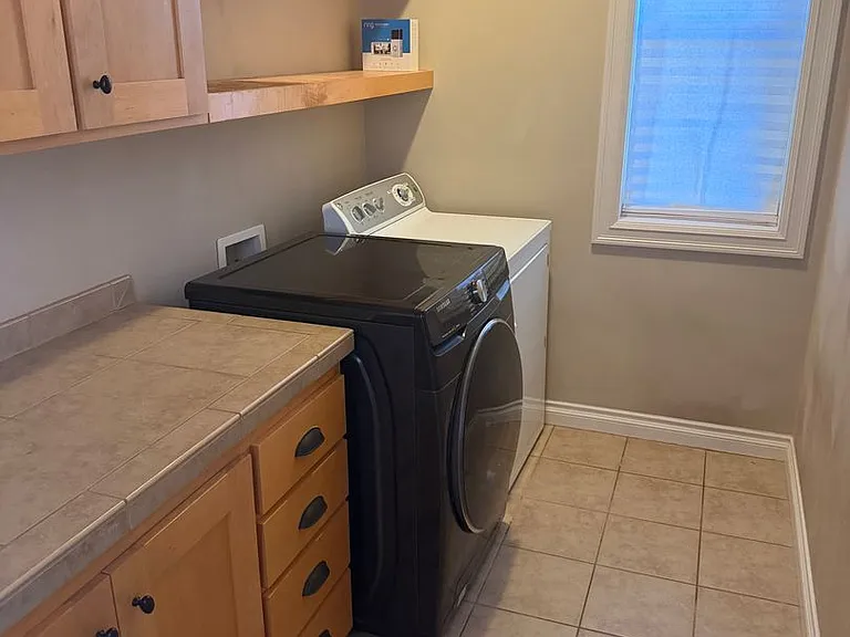 4033 Scottdale St — Photo 5