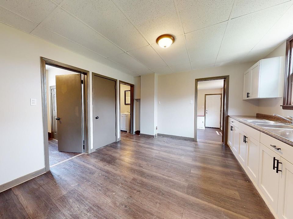 1st image of 7108 Hague Ave