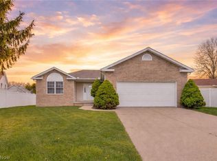 2122 Normandy Dr, Wooster, OH