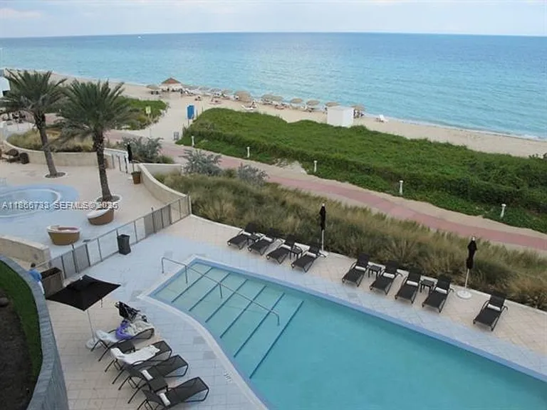 6801 Collins Avenue Cu #710 — Photo 16