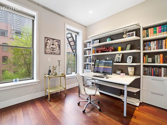 3rd image of 343-349 E 50th St #3E