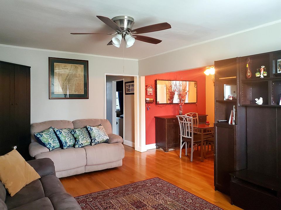 1st image of 6981 Park Dr E #A
