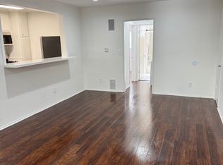 725 N Sycamore Ave #4, Los Angeles, CA 90038