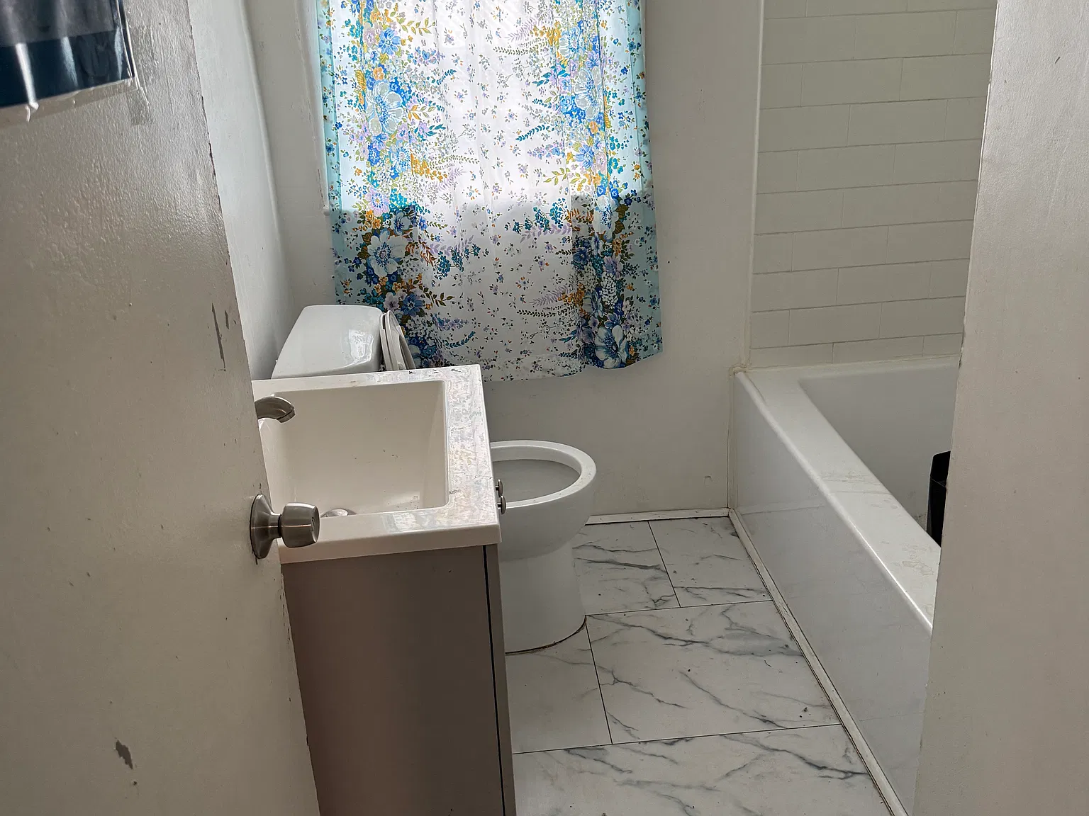 3 bed, 1259 sqft, $1,294 — Photo 4