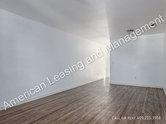 4th image of 307 W Franklin St #B