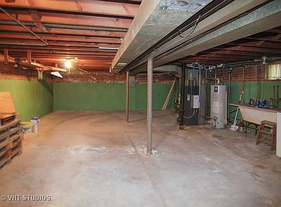 4th image of 4855 S Lawler Ave
