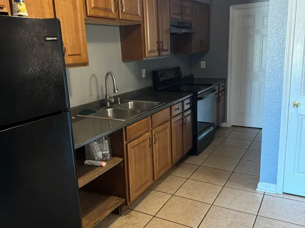 3710 Shangri La Dr, Chalmette, LA 70043