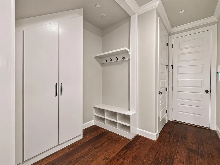855 Dunleigh Meadows Ln — Photo 5