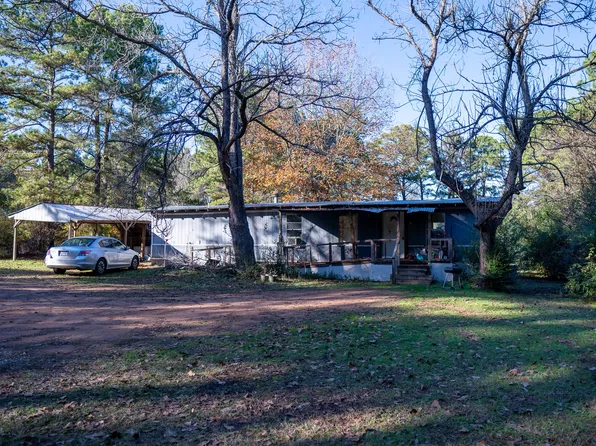 330 An County Rd #348, Palestine, TX 75803