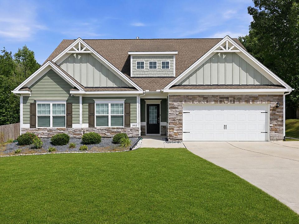 1st image of 3912 Mendenhall Dr
